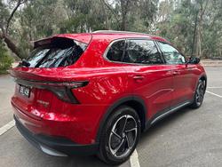 2025 MG MGS5 EV Essence 62 ZS3EM MY25 Diamond Red