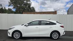 2024 Kia Cerato S