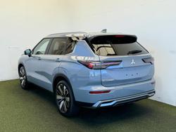 2025 Mitsubishi Outlander Aspire