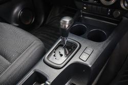 2022 Toyota Hilux SR