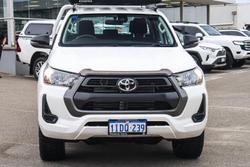 2022 Toyota Hilux SR