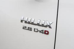 2022 Toyota Hilux SR