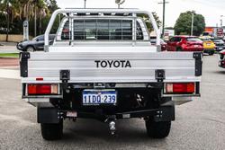 2022 Toyota Hilux SR