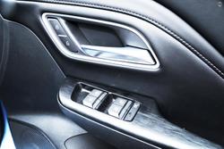 2025 MG ZS Essence Turbo