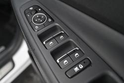 2018 Hyundai Santa Fe Elite TM MY19 4X4 On Demand White Cream