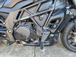 2020 Benelli 502C BLACK