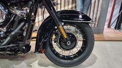 2026 HARLEY-DAVIDSON FLHC HERITAGE CLASSIC (117)