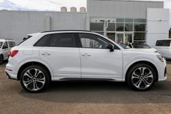 2023 Audi Q3 40 TFSI
