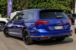 2021 Volkswagen Passat 206TSI R-Line