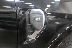 2025 Ford Everest Platinum