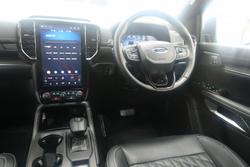 2025 Ford Everest Platinum