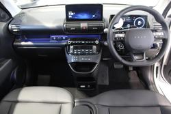 2026 Hyundai INSTER Cross