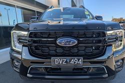 2025 Ford Ranger PHEV Stormtrak
