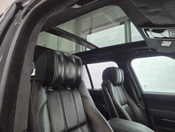 2016 Land Rover Range Rover SDV8 Autobiography