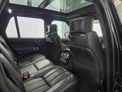 2016 Land Rover Range Rover SDV8 Autobiography