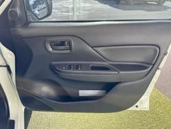 2019 Mitsubishi Triton GLX