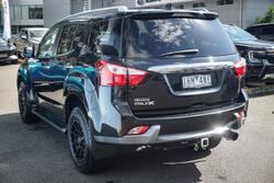 2016 Isuzu MU-X LS-T