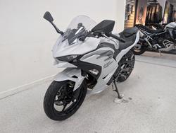 2025 Kawasaki NINJA 500 Green