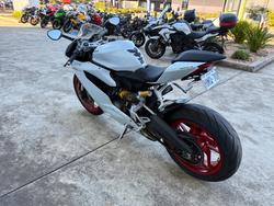 2015 DUCATI 899 PANIGALE White