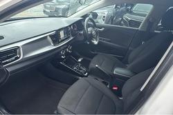 2017 Kia Rio Si