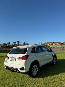 2022 Mitsubishi ASX ES