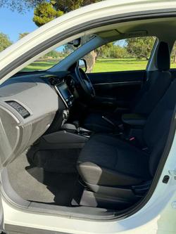 2022 Mitsubishi ASX ES