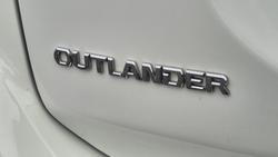 2019 Mitsubishi Outlander LS