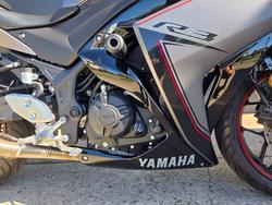 2016 Yamaha YZF-R3 BLACK