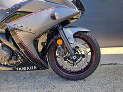 2016 Yamaha YZF-R3 BLACK