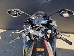 2016 Yamaha YZF-R3 BLACK