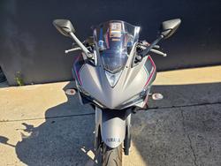 2016 Yamaha YZF-R3 BLACK