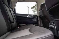 2017 Nissan Pathfinder ST