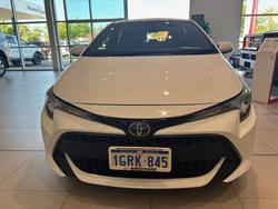 2018 Toyota Corolla HATCH 2.0L 4cyl Pet CVT Ascent Sport