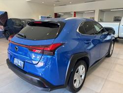 2018 LEXUS UX200 LUXURY