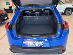 2018 LEXUS UX200 LUXURY