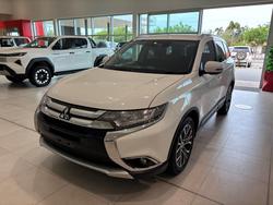 2017 MITSUBISHI OUTLANDER LS 7 SEAT (AWD)