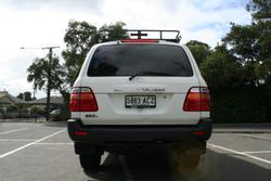2000 Toyota Landcruiser GXL FZJ105R Glacier White