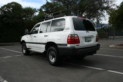 2000 Toyota Landcruiser GXL FZJ105R Glacier White