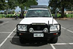 2000 Toyota Landcruiser GXL FZJ105R Glacier White