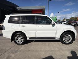 2014 Mitsubishi Pajero VR-X