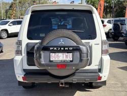 2014 Mitsubishi Pajero VR-X