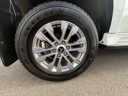 2022 Mitsubishi Pajero Sport GLX