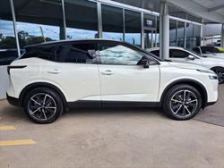 2023 Nissan QASHQAI ST-L J12 MY23 Ivory Pearl with Pearl Black Roof