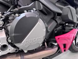 2023 Ducati Streetfighter V2 Streetfighter Red