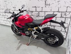 2023 Ducati Streetfighter V2 Streetfighter Red