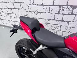 2023 Ducati Streetfighter V2 Streetfighter Red