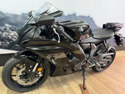 2025 Yamaha YZF-R7LA GREY