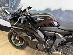 2025 Yamaha YZF-R7LA GREY