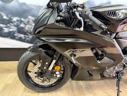 2025 Yamaha YZF-R7LA GREY