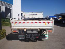 2016 HINO 300 917